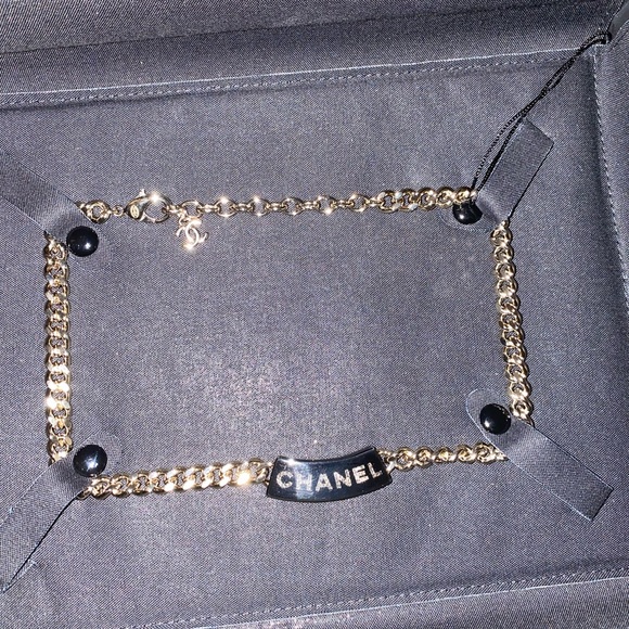 New💕2022 Chanel Necklace 💕 - Picture 3 of 14